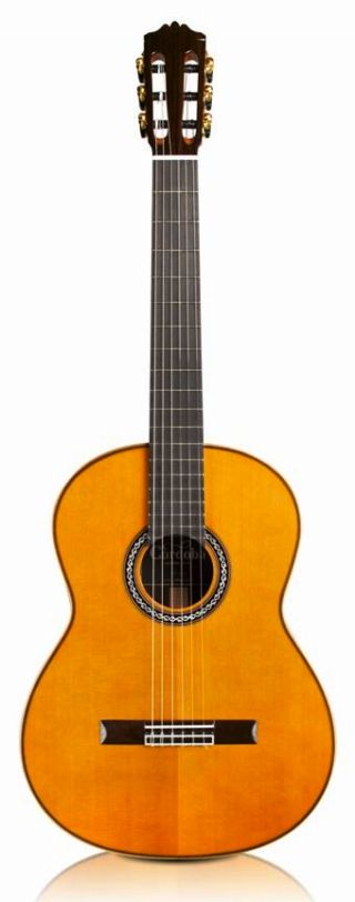 Cordoba Guitars Announces the C12