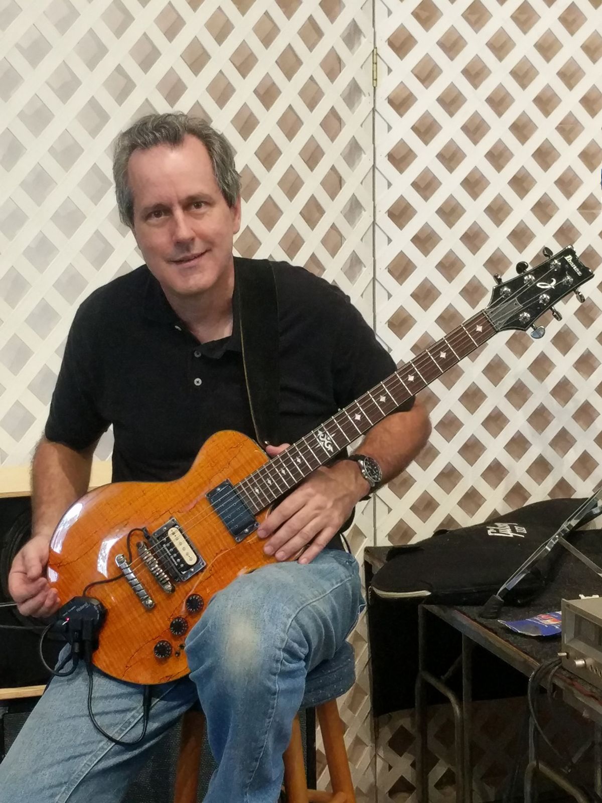 Reader Guitar of the Month: Ibby