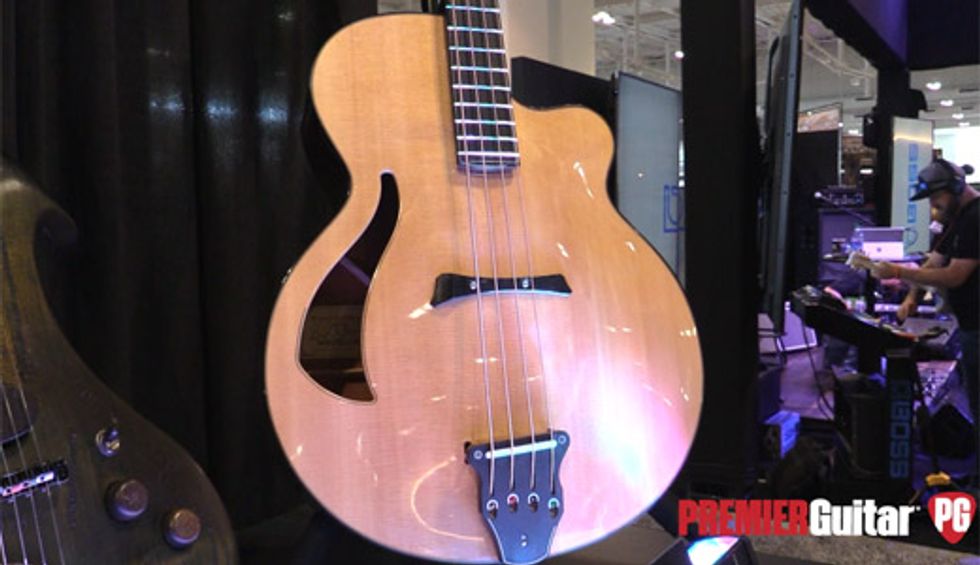 SNAMM '18 - Galloup Guitars G.9CE Demo
