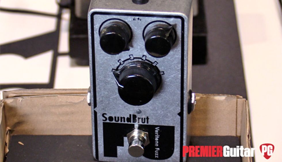 SNAMM '18 - SoundBrut FU Varitone Fuzz Demo