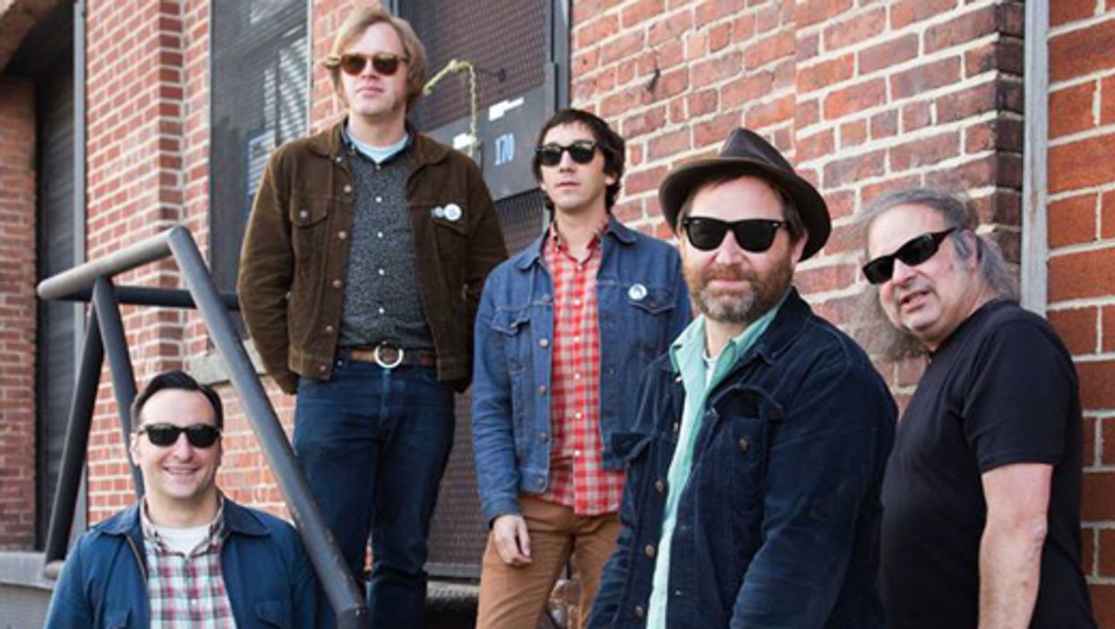 Ear to the Ground: Reigning Sound’s “Falling Rain”