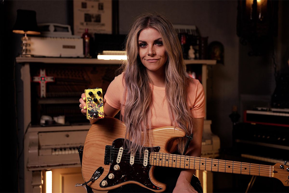 Siren Pedals Announces the Lindsay Ell Signature Etana