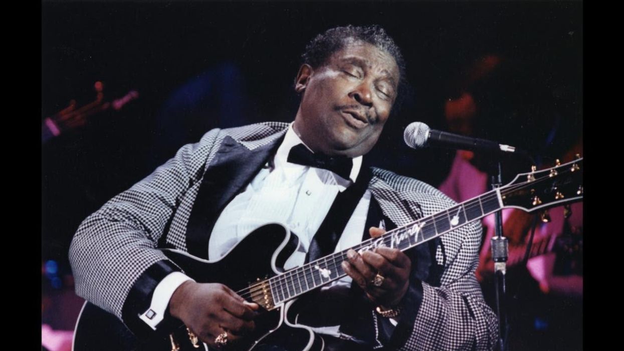 Epiphone Releases the B.B. King Lucille in Ebony