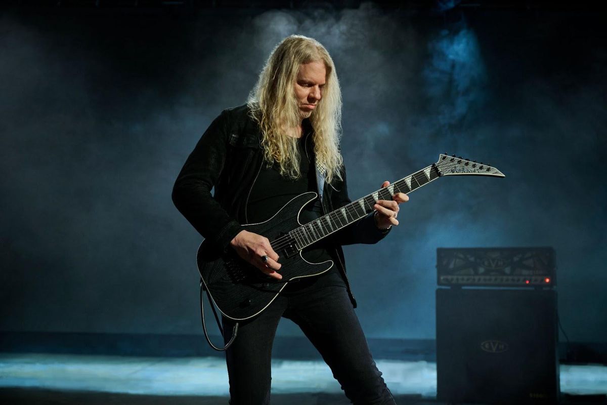 Jackson Unleashes Pro Series Signature Jeff Loomis Soloist SL7