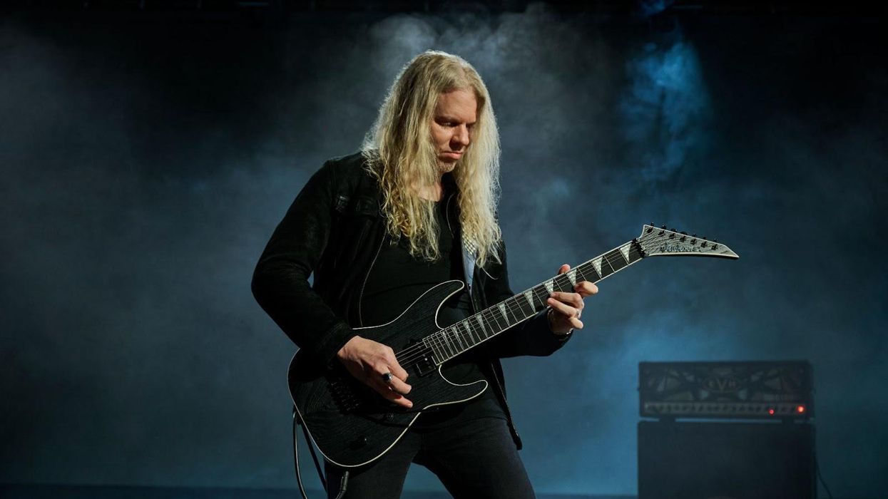 Jackson Unleashes Pro Series Signature Jeff Loomis Soloist SL7
