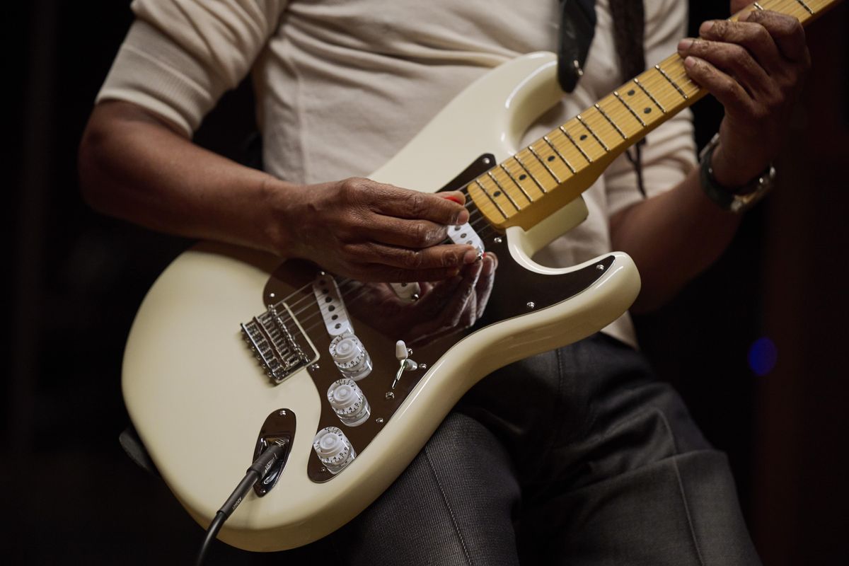 Fender & Nile Rodgers Introduce the Hitmaker Stratocaster