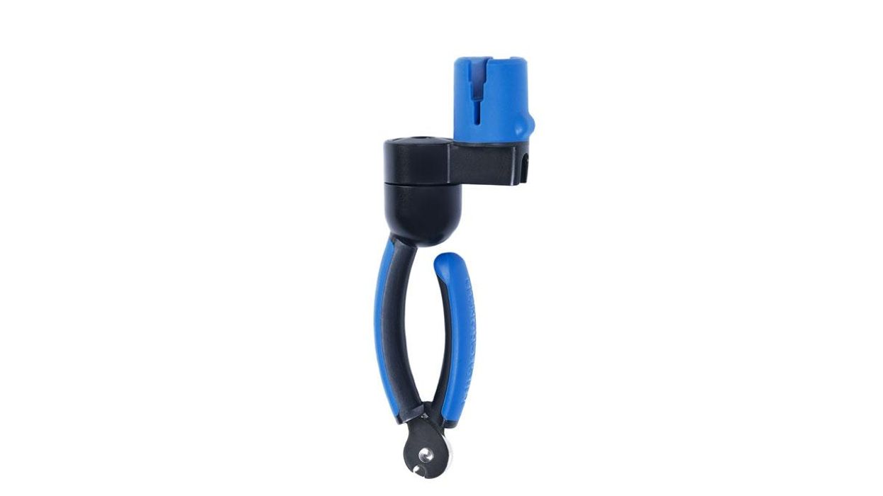 MusicNomad Launches the Grip One and Humitar One