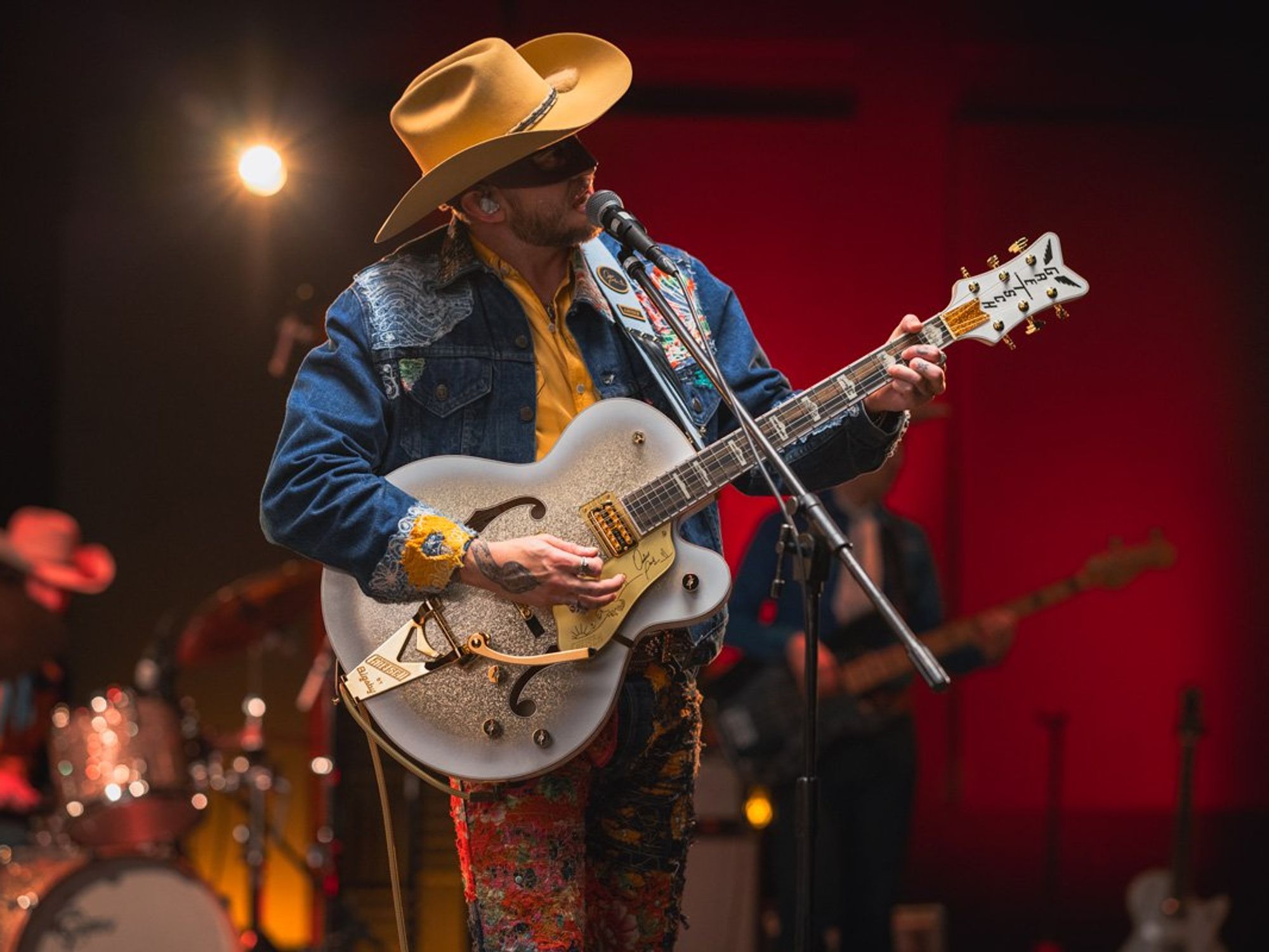Orville Peck's Signature Gretsch: Country Outlaw Guitar - Premier Guitar