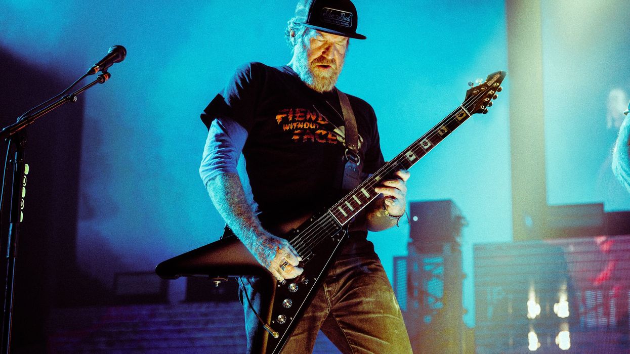 Woodrite Guitars Collaborates with Brent Hinds on "Dirty B" Signature Vagabond V