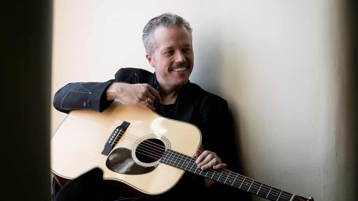 Jason Isbell Announces Solo Album, Foxes in the Snow