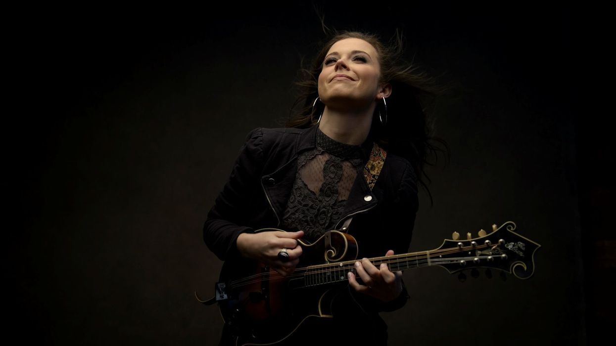 Gibson Honors Sierra Hull with Signature Gibson Mandolin