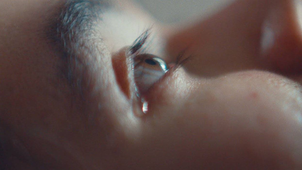 Brazilian Guitar Virtuoso Releases Long Awaited Debut Single "Cryin"