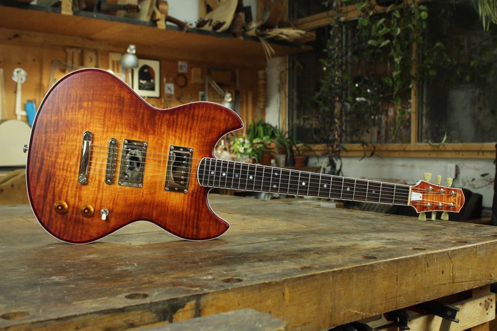 Deslongchamps Guitars Introduces Puffin Electric Model