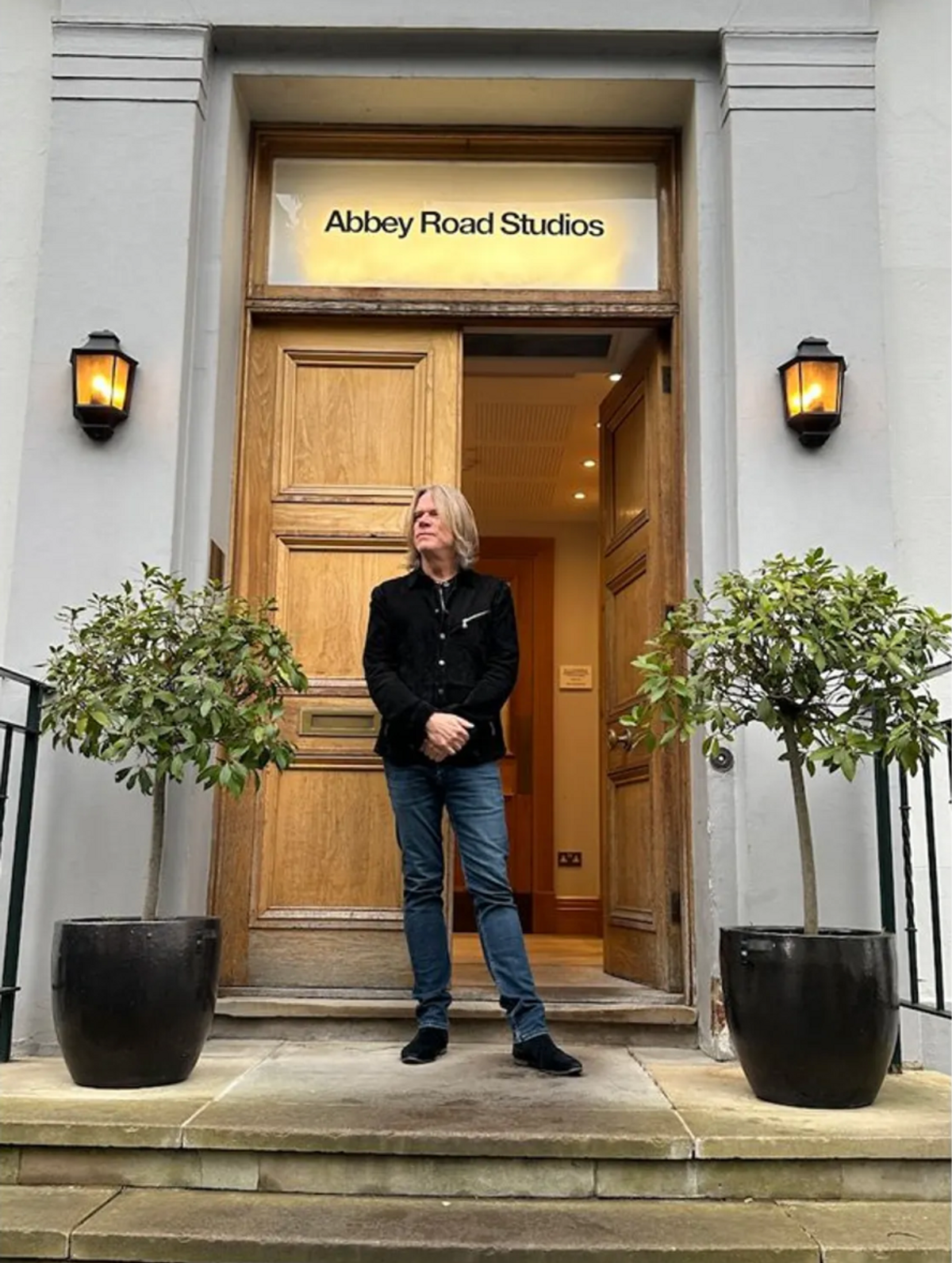 Andy Timmons Presents Recording Captured at Abbey Road Studios