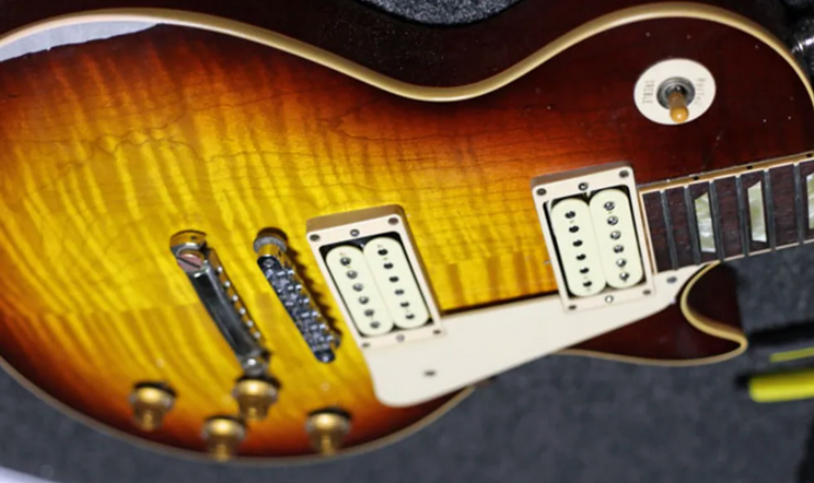 Tommy thayer store guitars