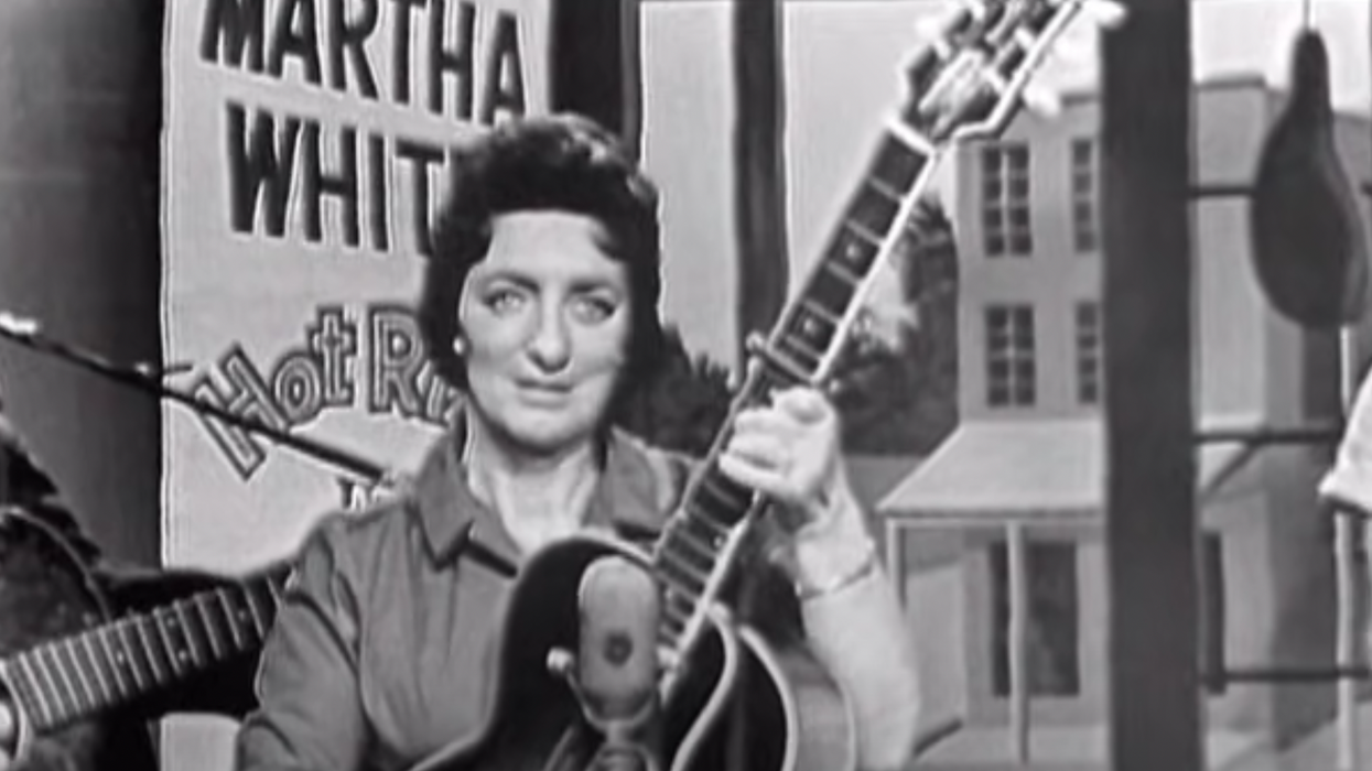 Pick Like Country Legend “Mother” Maybelle Carter