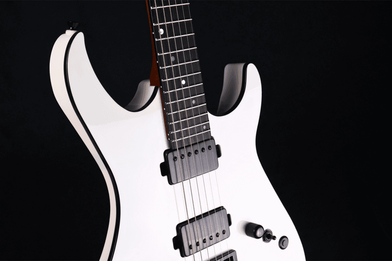 Discover the OZ Supernova Signature Model by Vola Guitars
