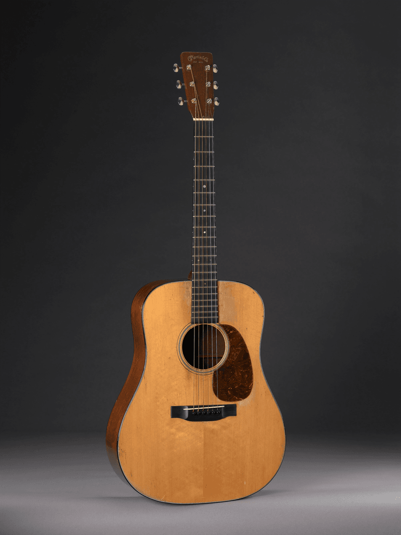 Martin D-18 1977 L.R.Baggs anthem