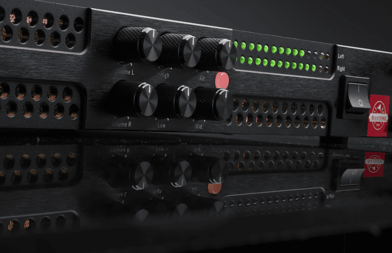 Darkglass Unveils Super Symmetry 115 GeV Compressor - Premier Guitar Darkglass Unveils Super Symmetry 115 GeV Compressor - Premier Guitar