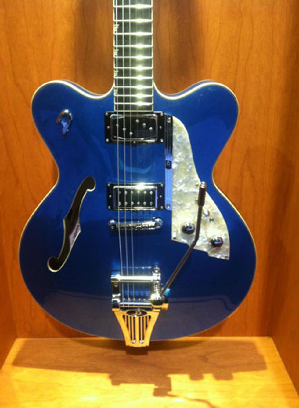 Jan14_GALL_NAMM3_DuesenbergFullerton_WEB.jpg
