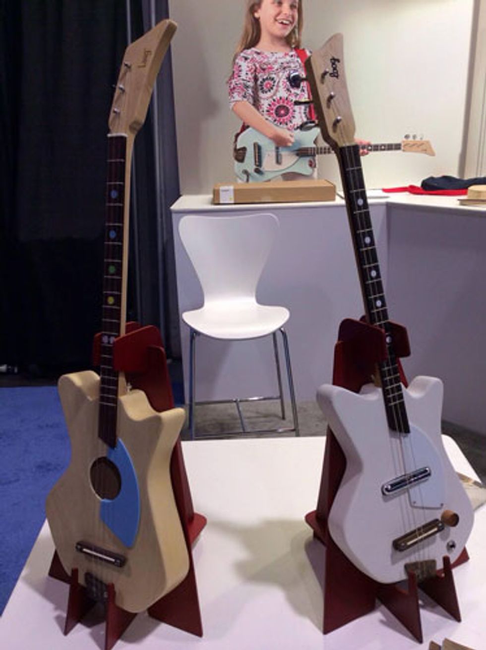 Jan14_GALL_NAMM3_LoogGuitars_WEB.jpg