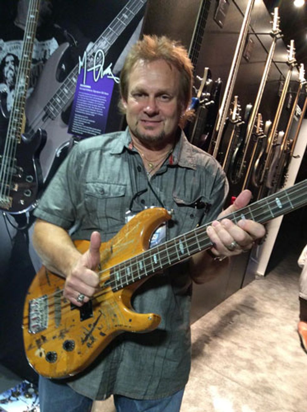 Jan14_GALL_NAMM4_MichaelAnthony_WEB.jpg