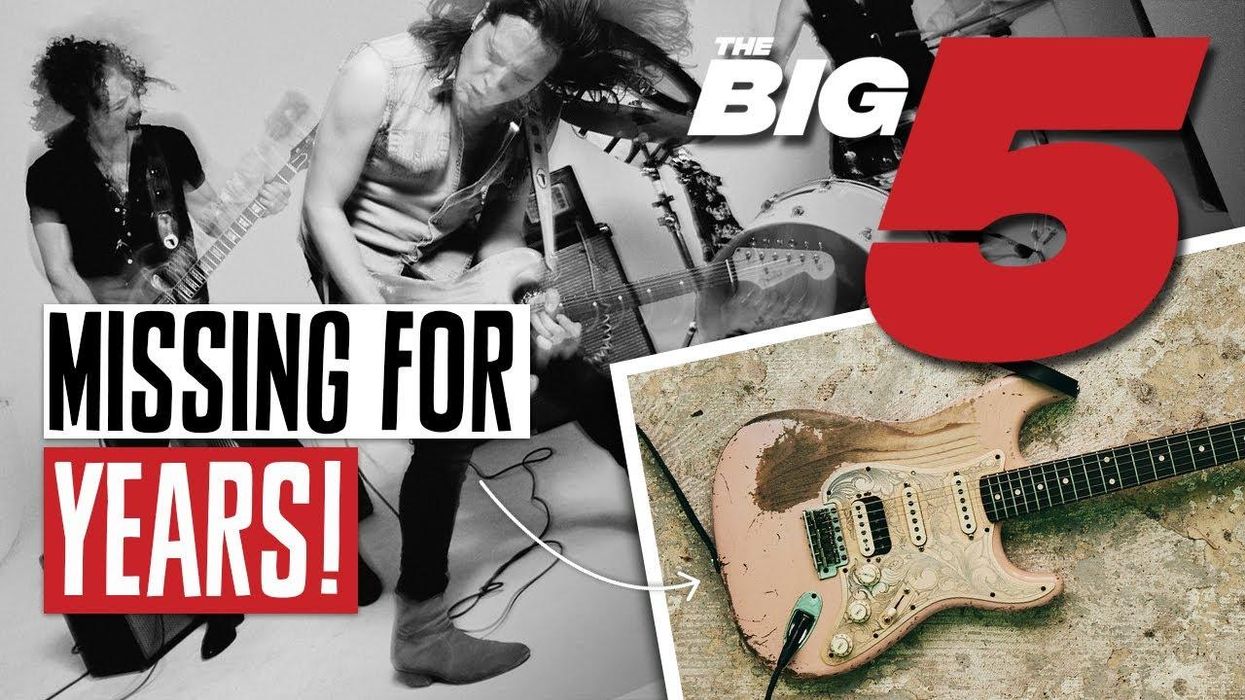 Jeff Beck Sounds Like Jeff Beck, Even Through a Roland Cube!