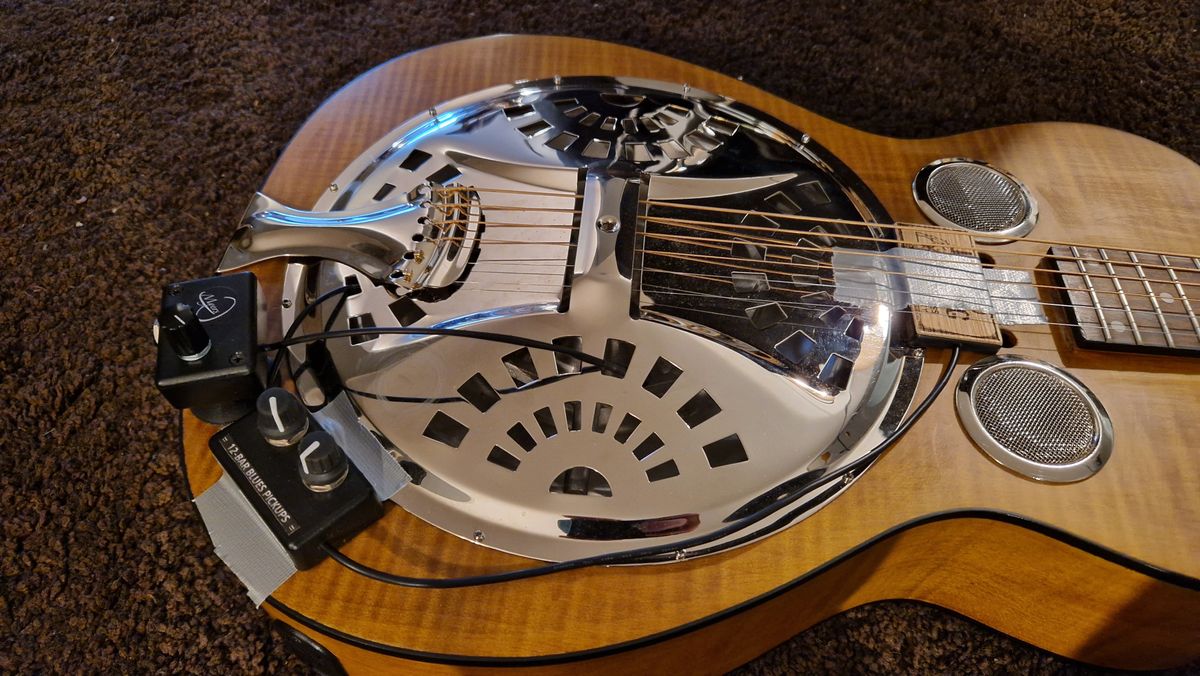 Amplifying a Resonator Guitar via a Fender