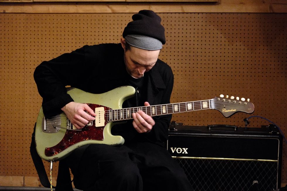 Josh Klinghoffer playing Castedosa guitar