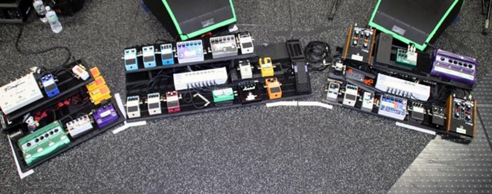 Josh Klinghoffer's Full Pedalboard