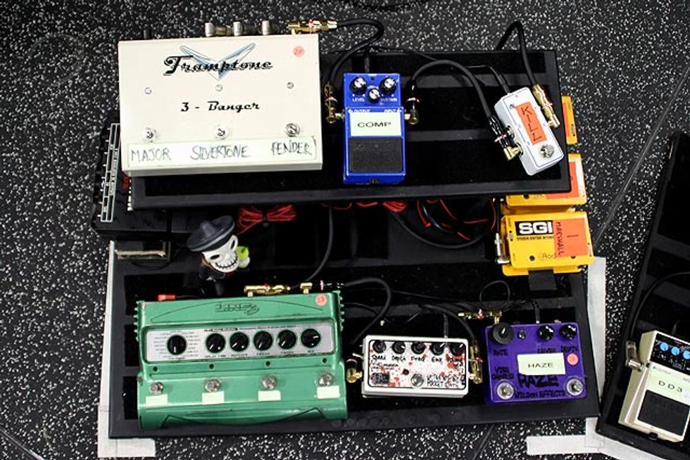 Josh Klinghoffer's Left Pedalboard