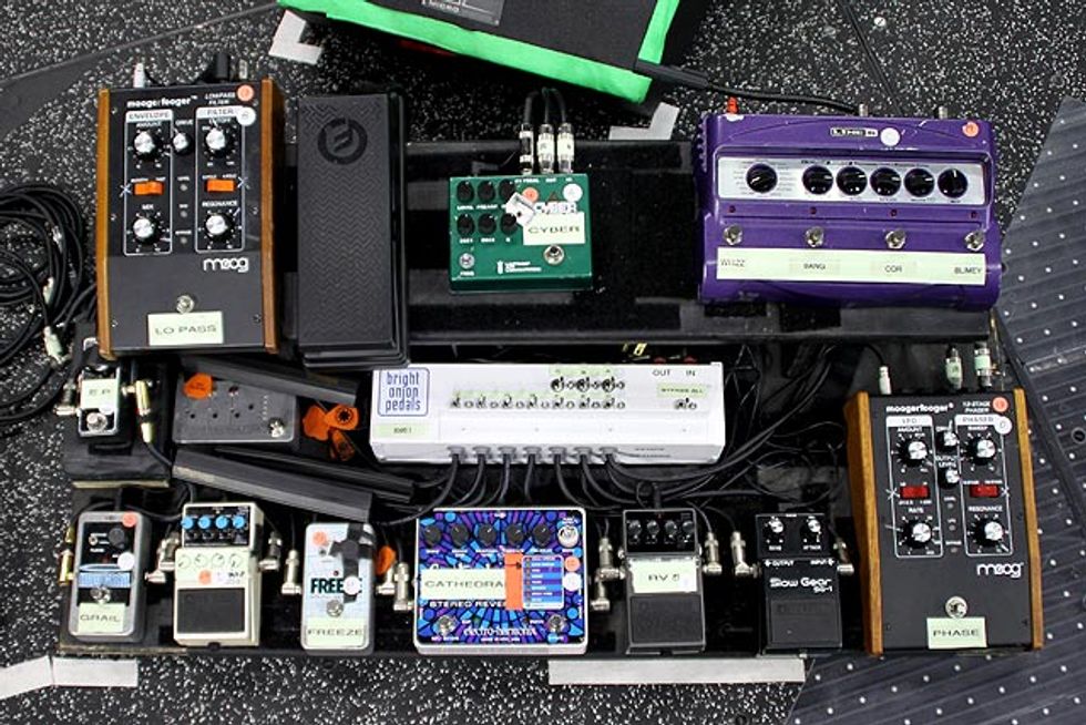 Josh Klinghoffer's Right Pedalboard
