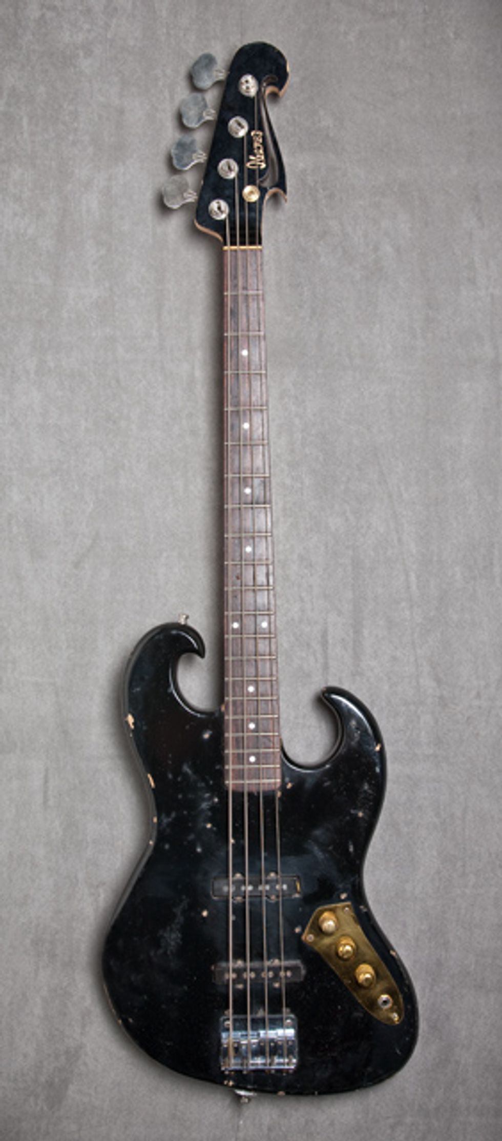 Krist Novoselicуs 1976 Ibanez Black Eagle Bass
