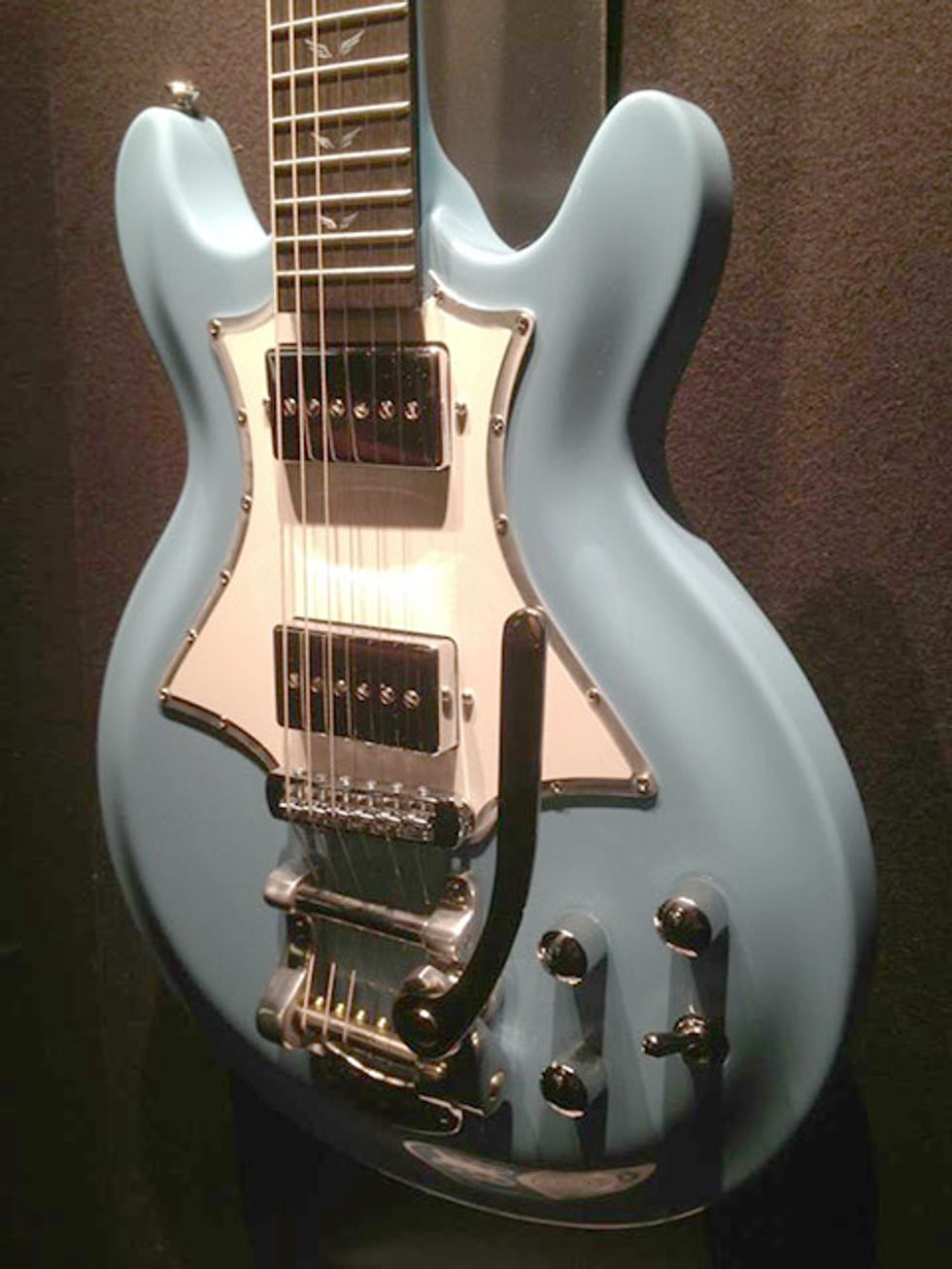L┴g Guitars Roxanne Racing Series