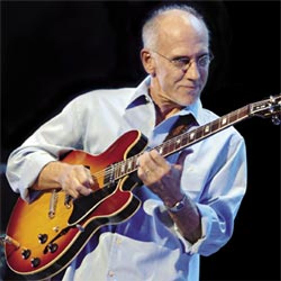 Larry Carlton