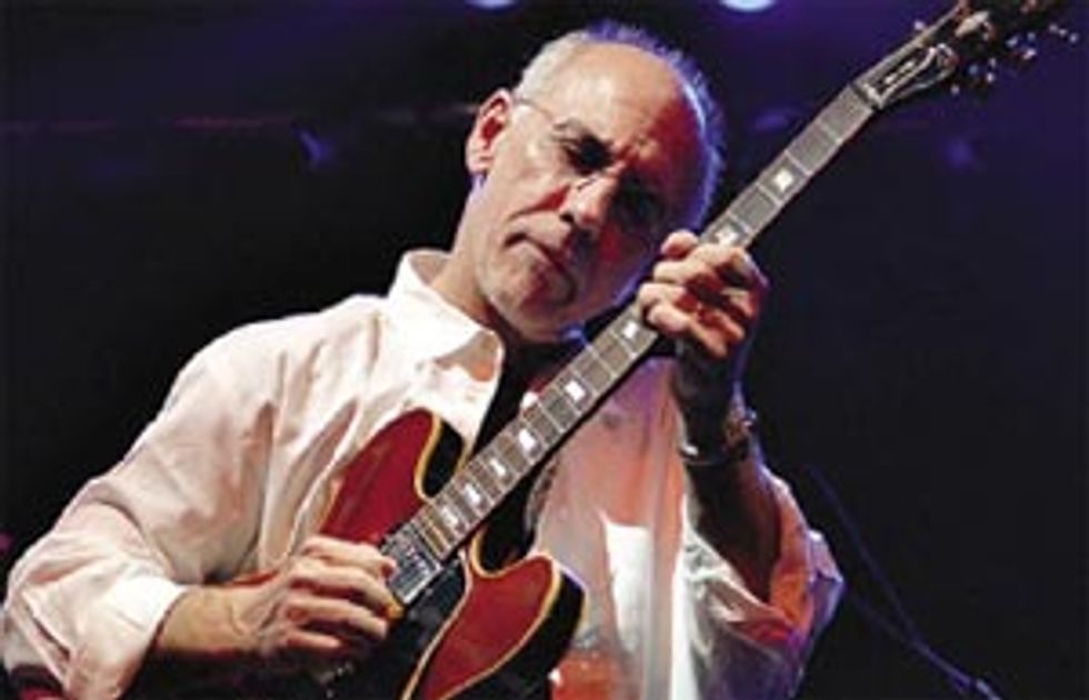 Larry Carlton