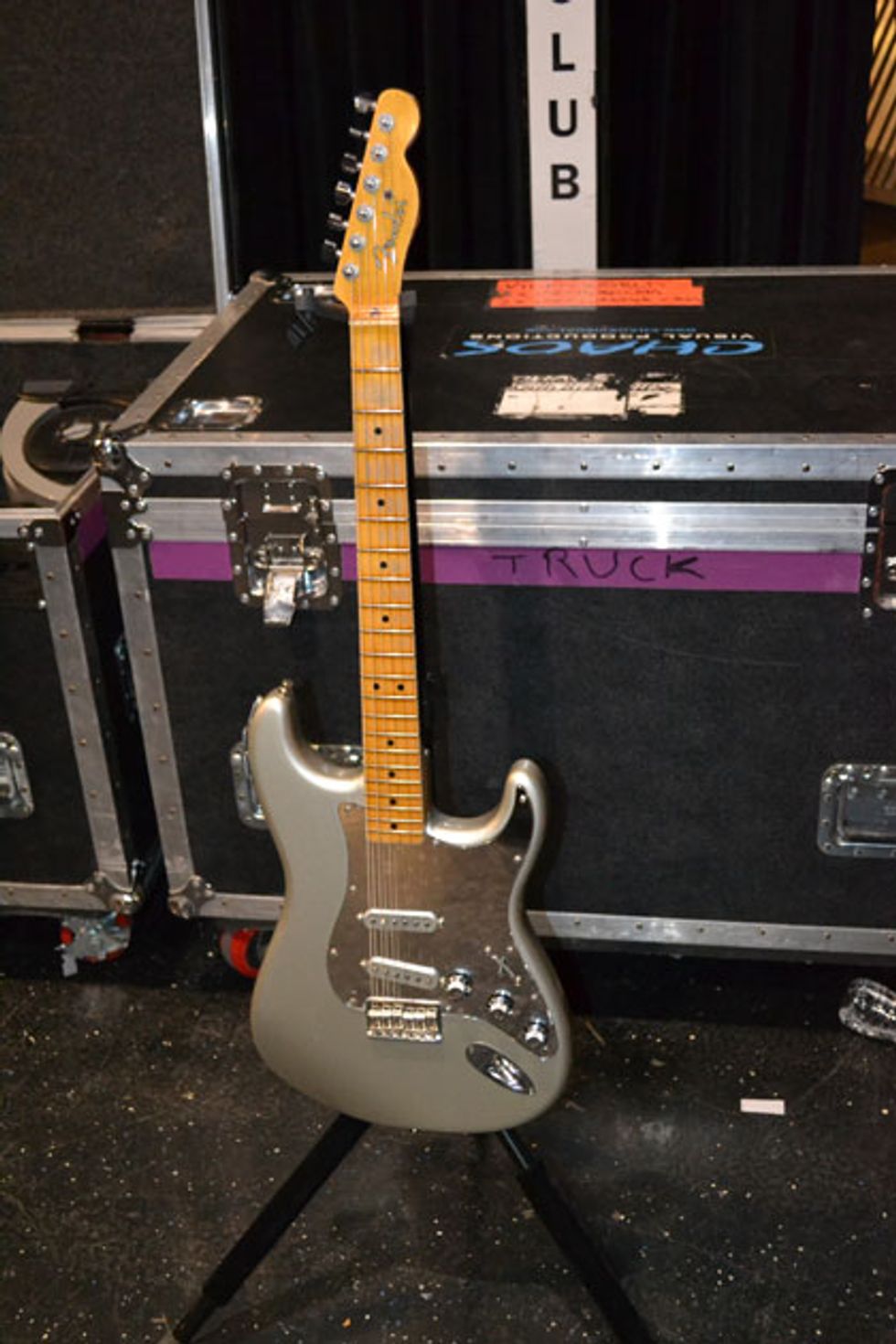 Mar14_GALL_08KU_KeithUrbanGear_SilverStrat_WEB.jpg