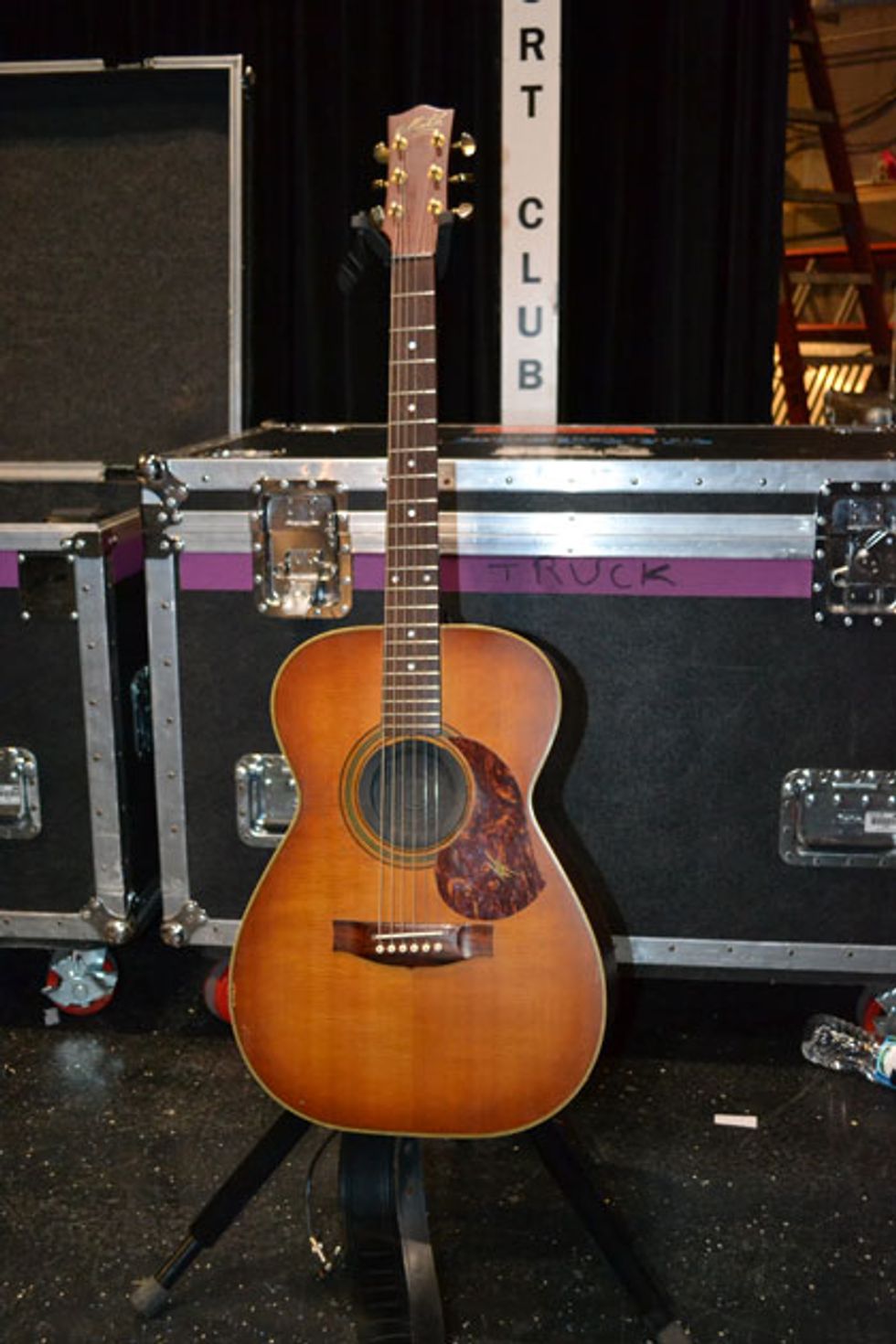 Mar14_GALL_14KU_KeithUrbanGear_MatonAcoustic_WEB.jpg