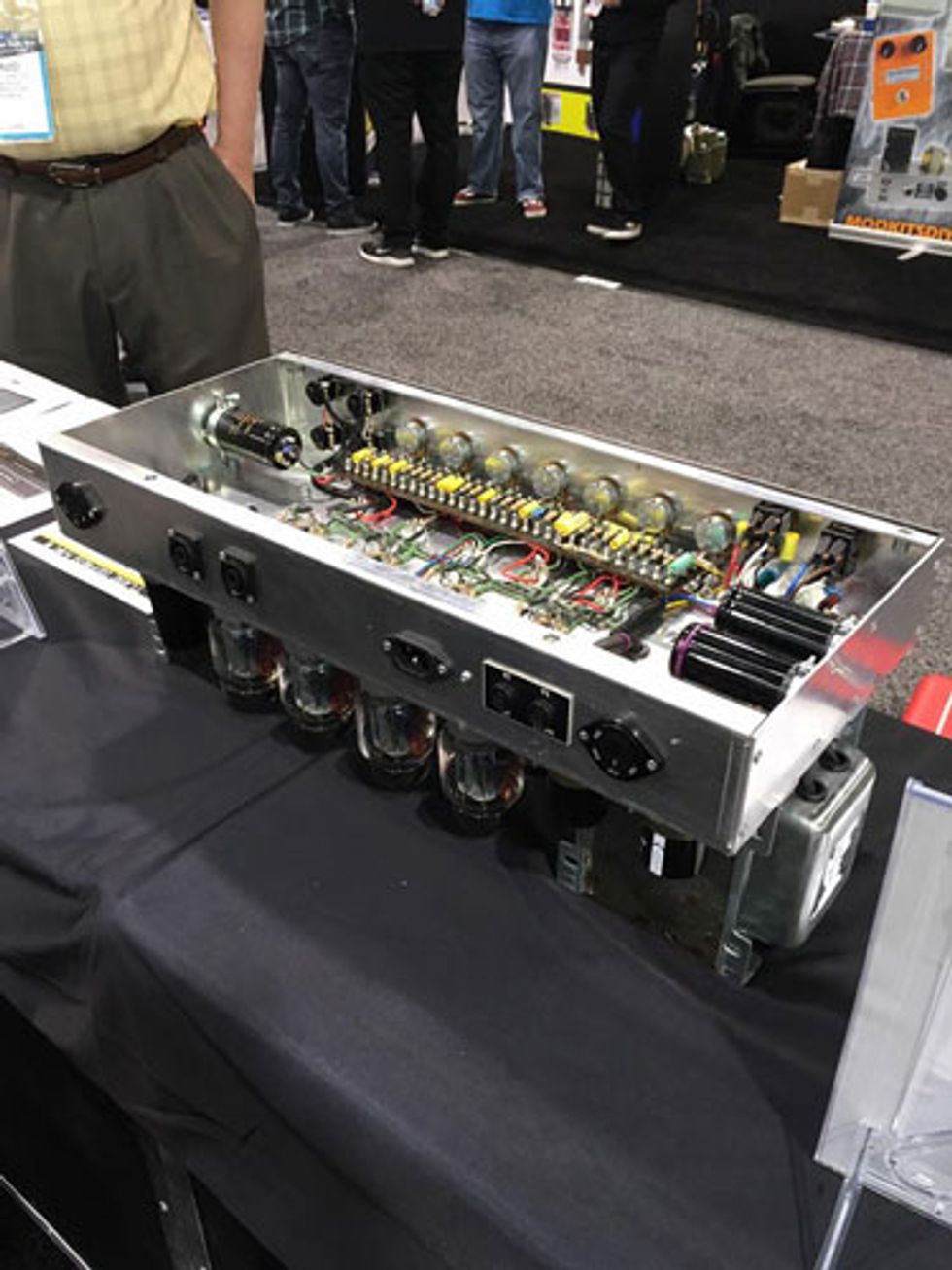 Maxwatt Amps