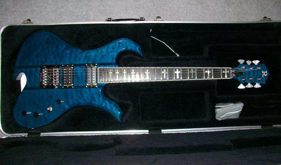 Michael Yizzi's 2006 USA Custom BC Rich Wave