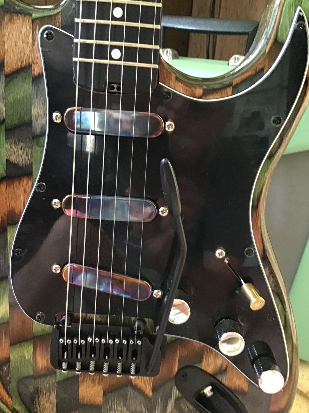 Reader Guitar of the Month: The Bourbocaster-211