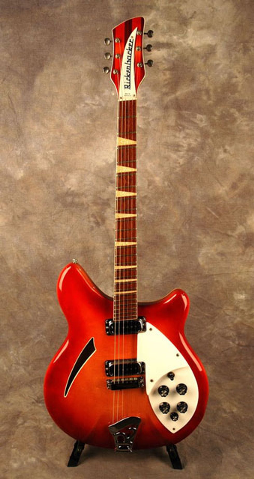 New Era: 1971 model 360 Slant Fret in Fireglo