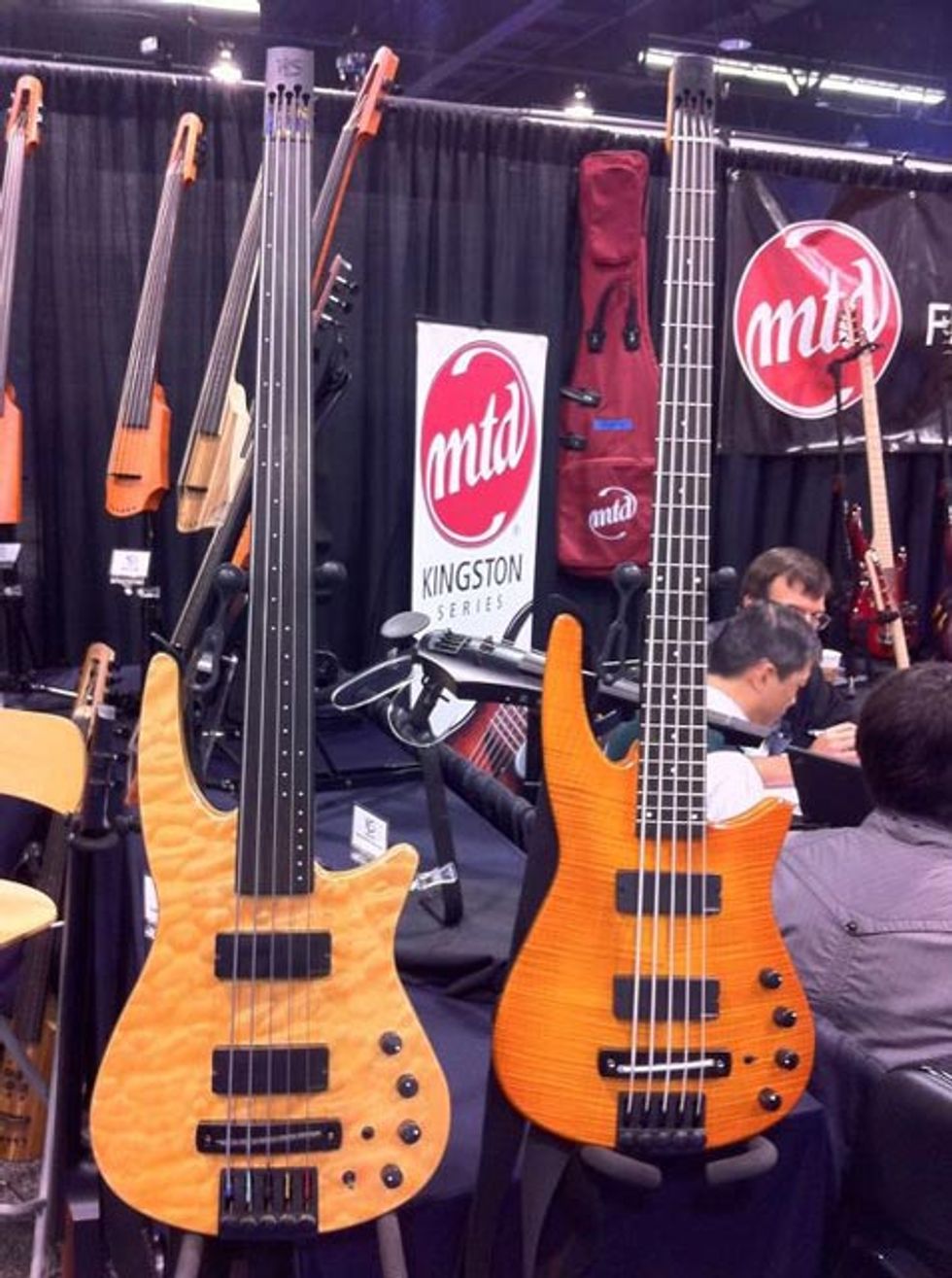 NS Design Bass