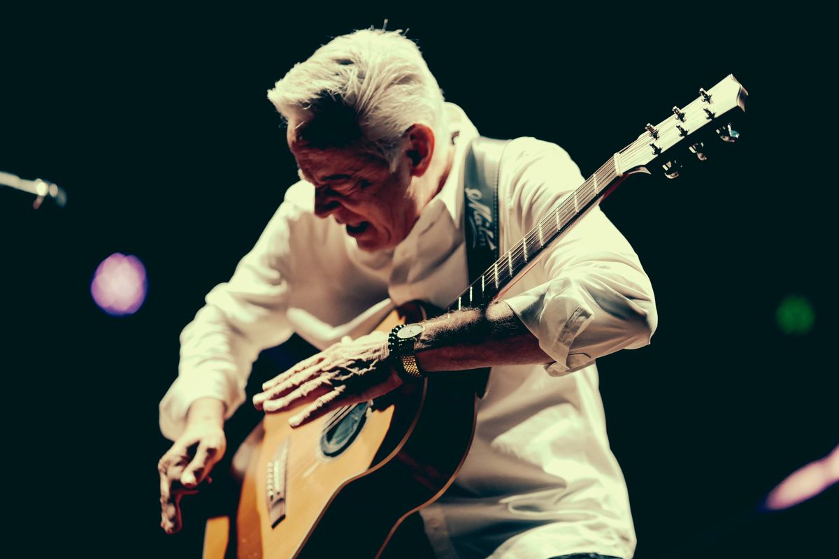 Tommy Emmanuel: “Entertainment Equals Surprise Me.”
