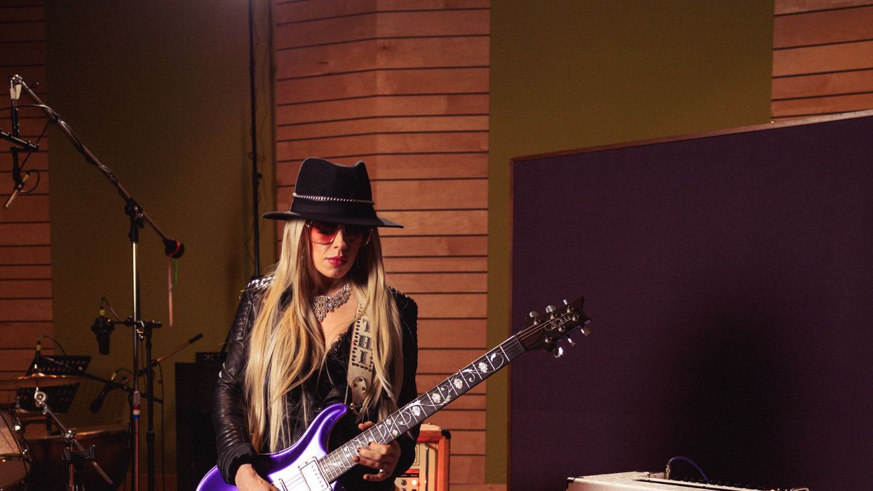 Orianthi orange amp