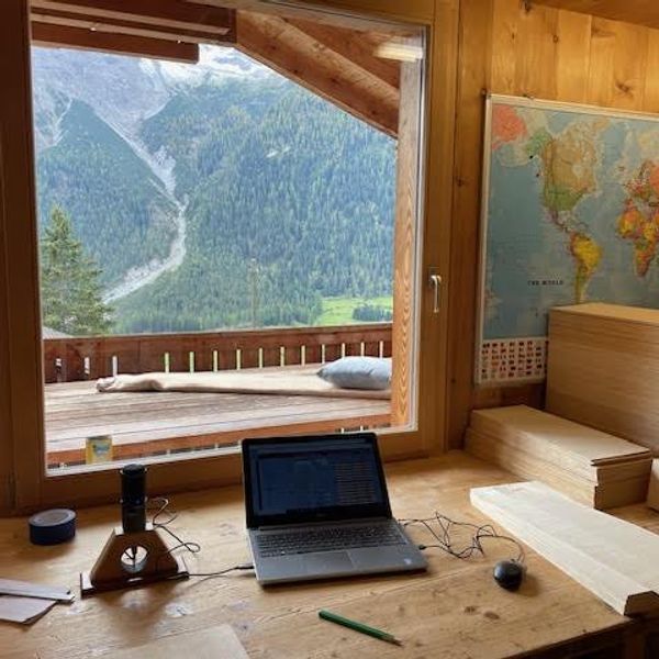 How to Pick an Acoustic Guitar for Arthritic Hands