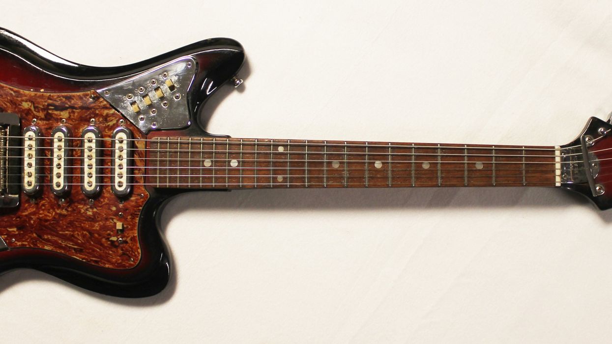 How a Trashy-Sounding ’60s Greco Guitar Created Garage-Rock Magic