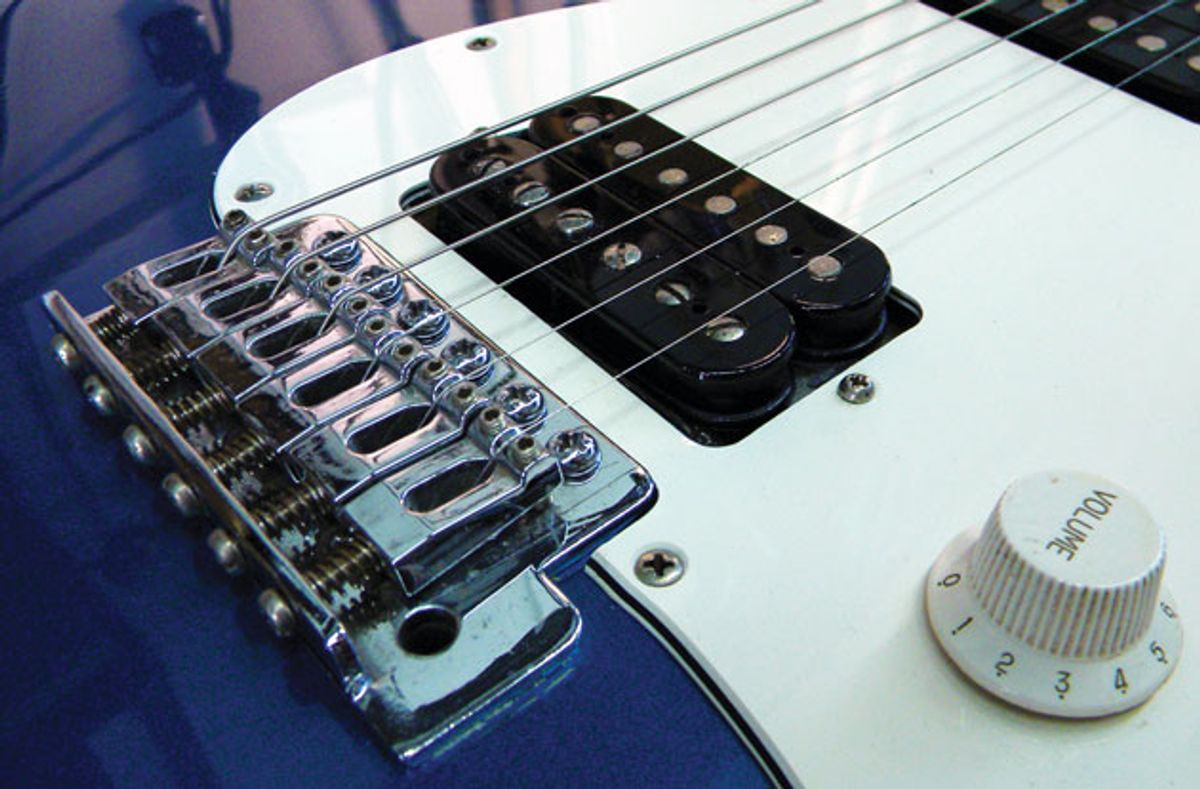 Guitar Shop 101: Wiring Humbuckers in Parallel on an HH Strat