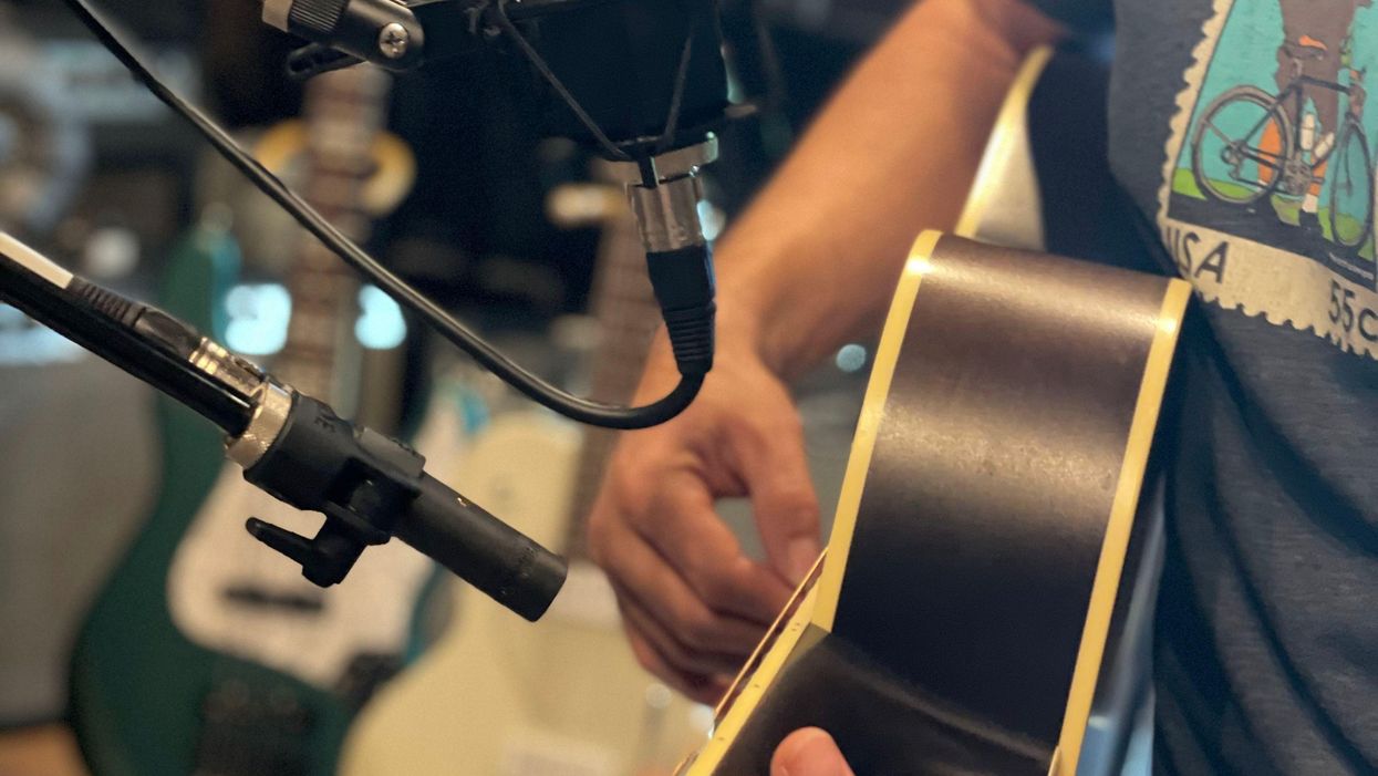 How to Mike a Singing Acoustic Guitarist