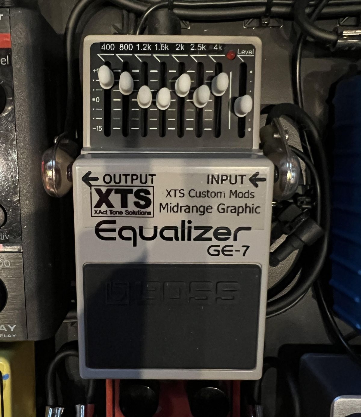 Refine Guitar Mids with an EQ Pedal